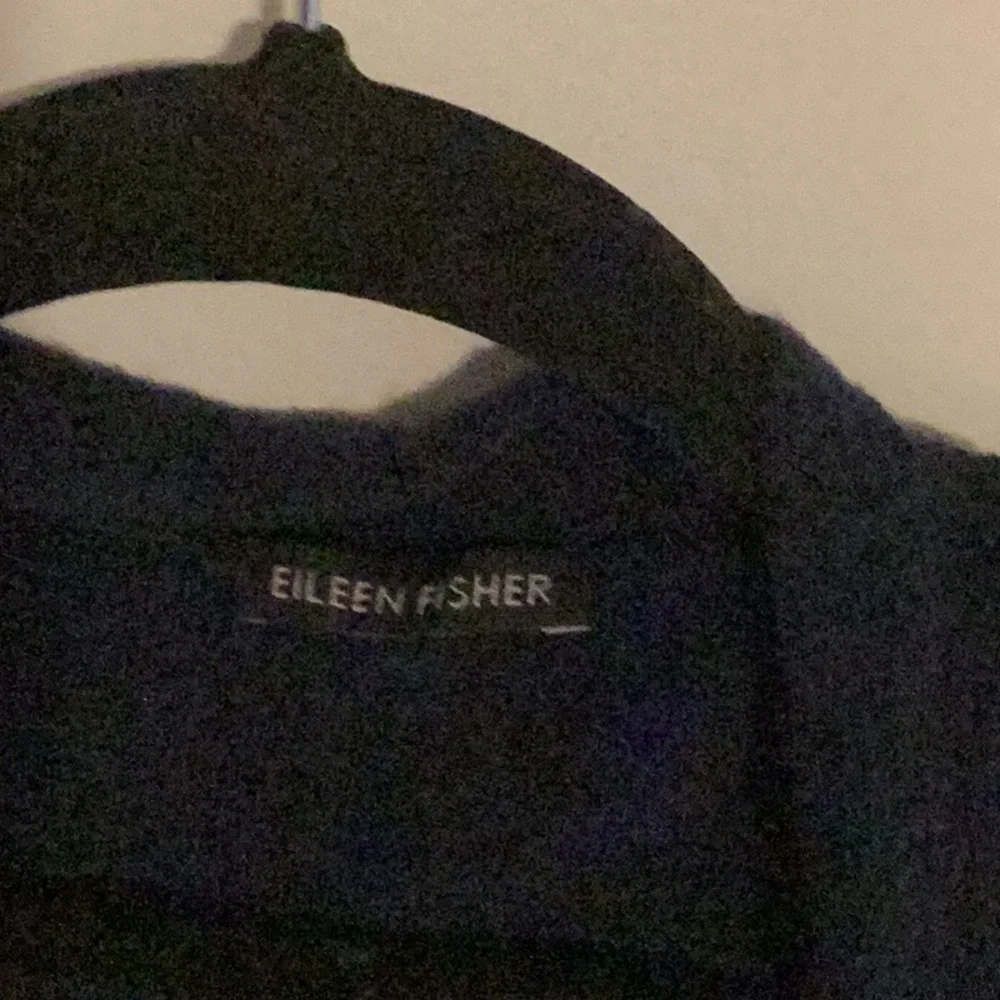 Eileen Fisher sweater 2 pocket dark blue long sleeve med gently worn comfy cozy - Picture 3 of 7